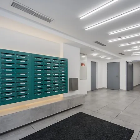 Bpr Galactic Empire With Balcony * Budapest