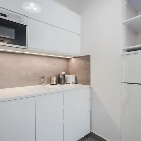 Apartment Bpr Galactic Empire With Balcony